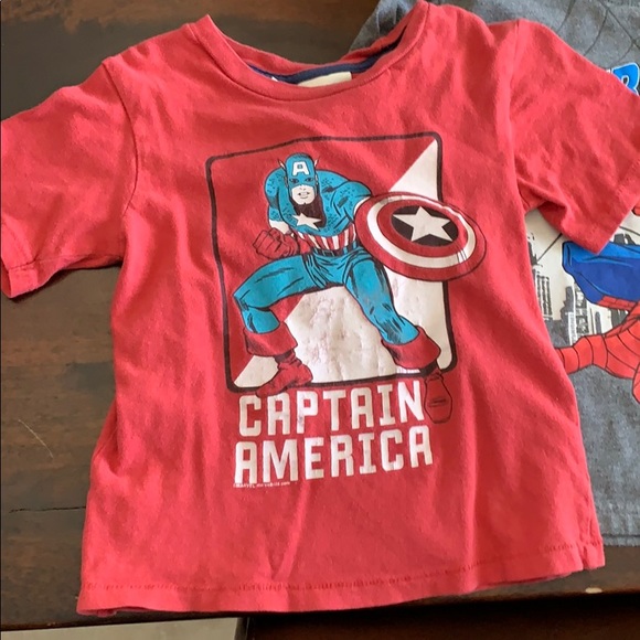 3 boys misc graphic t’s size 4/5 - Picture 3 of 4